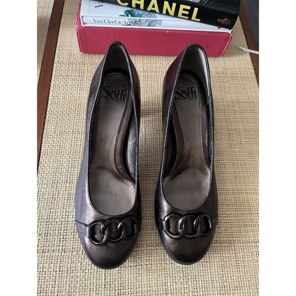 Sofft Size 7M Copper Brown Metallic Leather Pump Shoes
